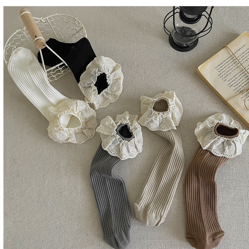 Chaussettes hautes à volants p - Baby Sock Oximeter avis et prix